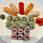 Best Sushi Lunch Deluxe in Cumming, GA